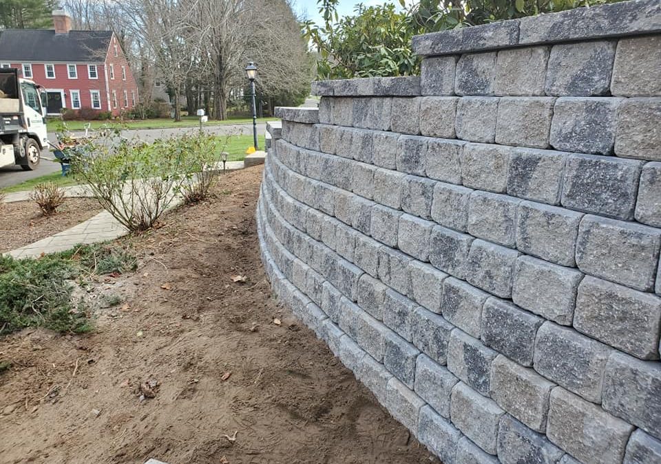 Stone Retaining Wall & Concrete Block Wall Builders in Southington, CT – Coastal Creations
